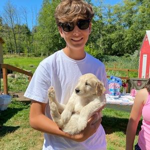 Meet your Posher, Ethan